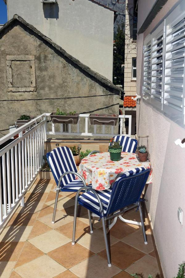 Two-Bedroom Apartment In The Centre Makarska Dış mekan fotoğraf