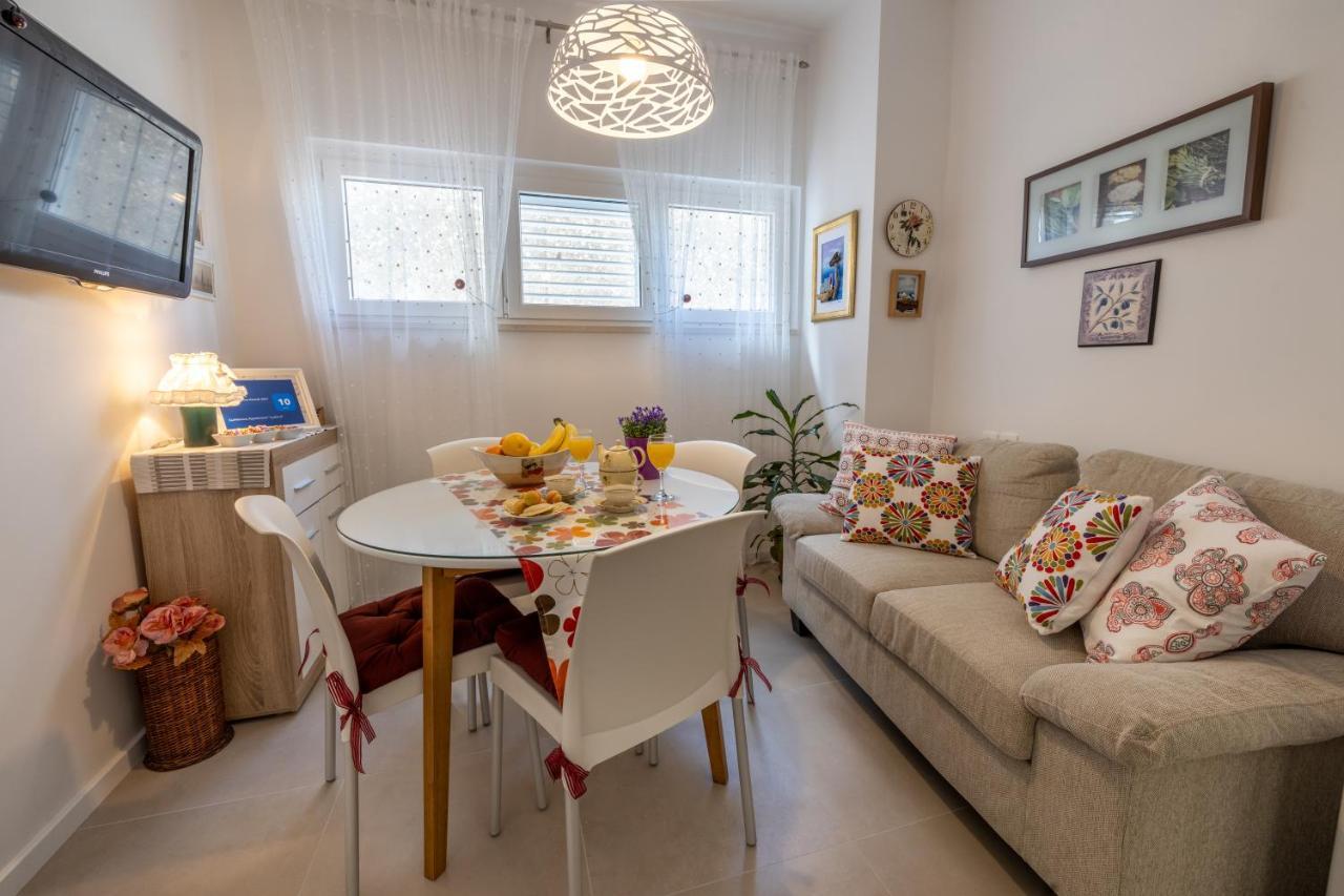 Two-Bedroom Apartment In The Centre Makarska Dış mekan fotoğraf
