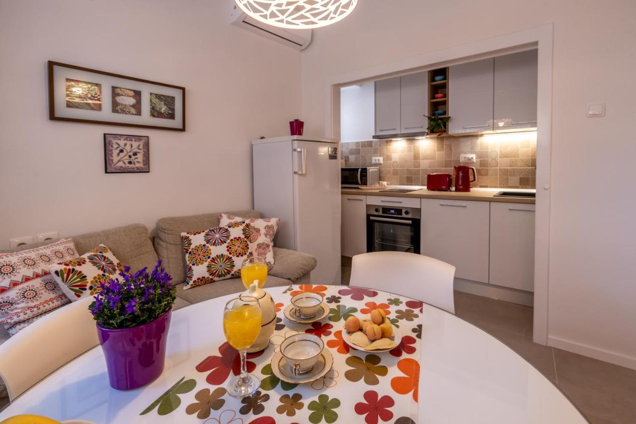 Two-Bedroom Apartment In The Centre Makarska Dış mekan fotoğraf